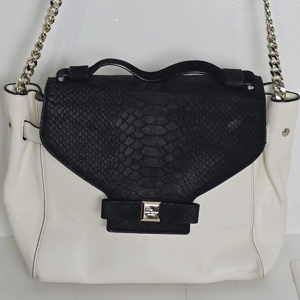 Kate Spade Cement Black Leather Shoulder Purse Chain Strap Magnetic Flap Closure
